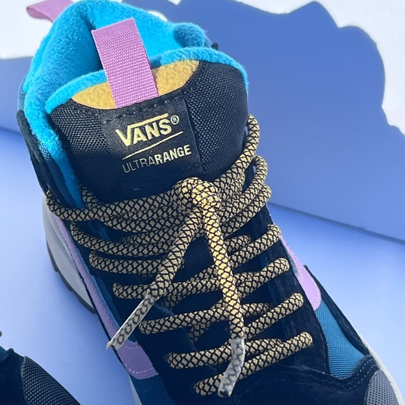 Vans Ultrarange Tennis Shoes - Picture 2 of 13